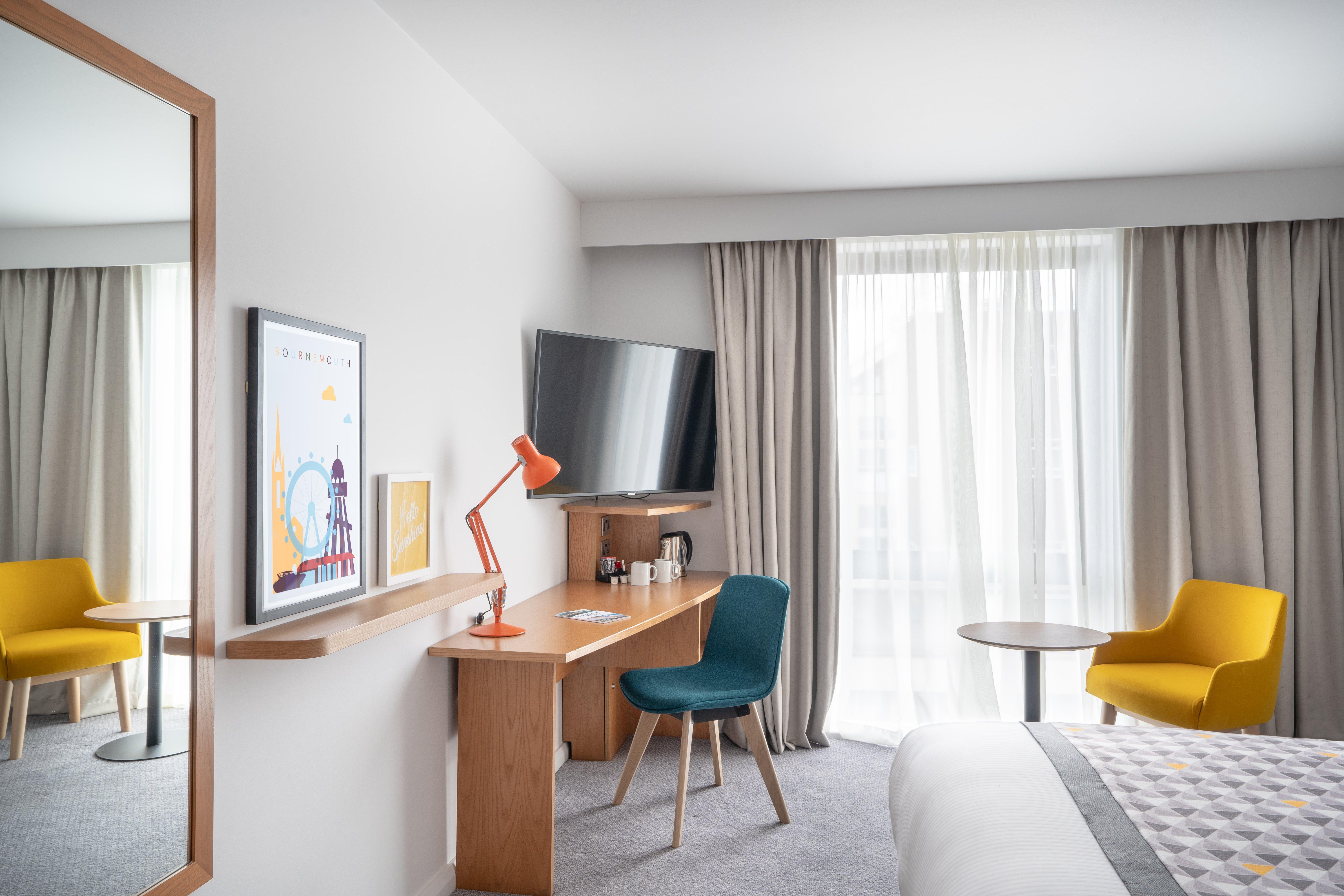 Holiday Inn Bournemouth By Ihg Εξωτερικό φωτογραφία