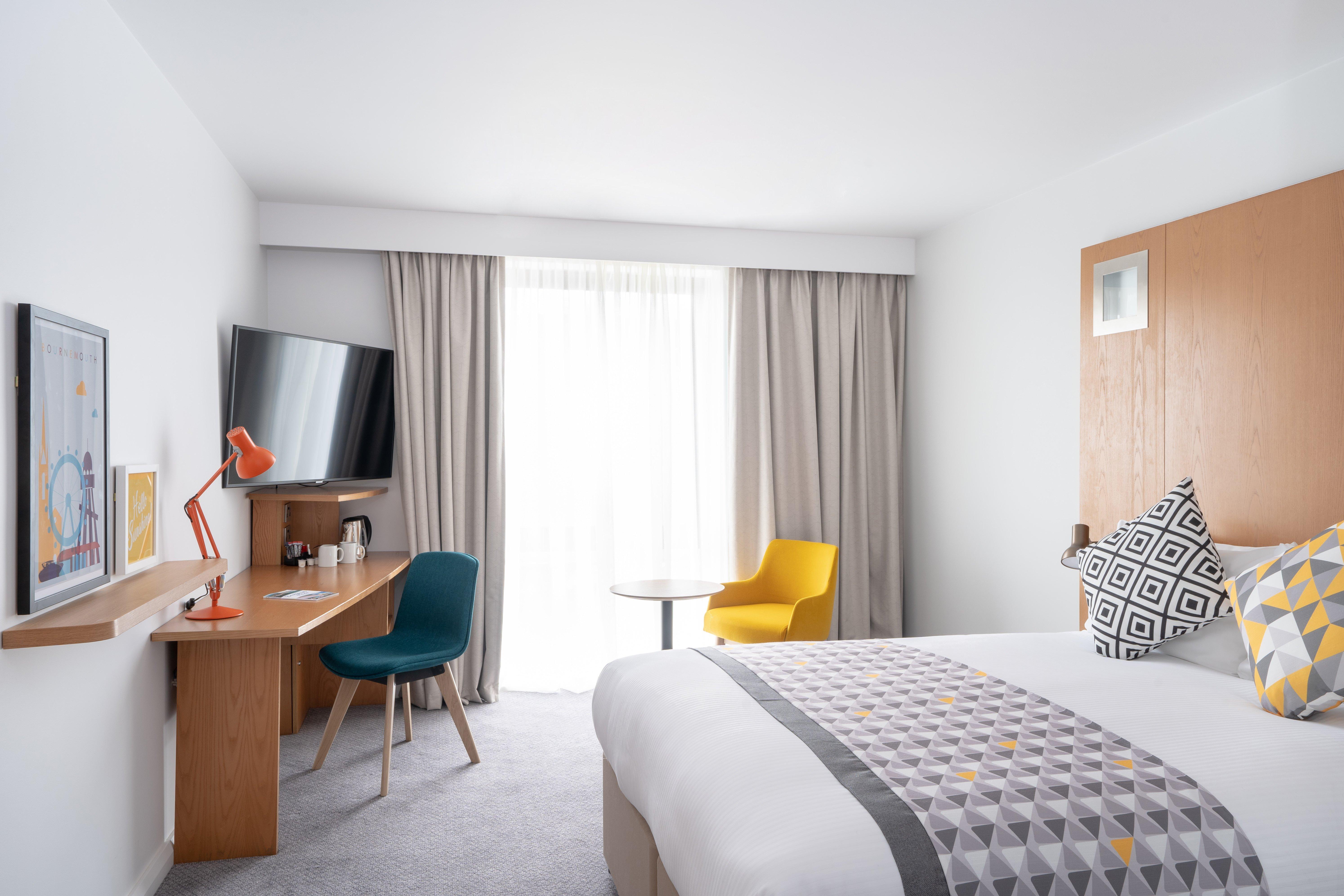 Holiday Inn Bournemouth By Ihg Εξωτερικό φωτογραφία