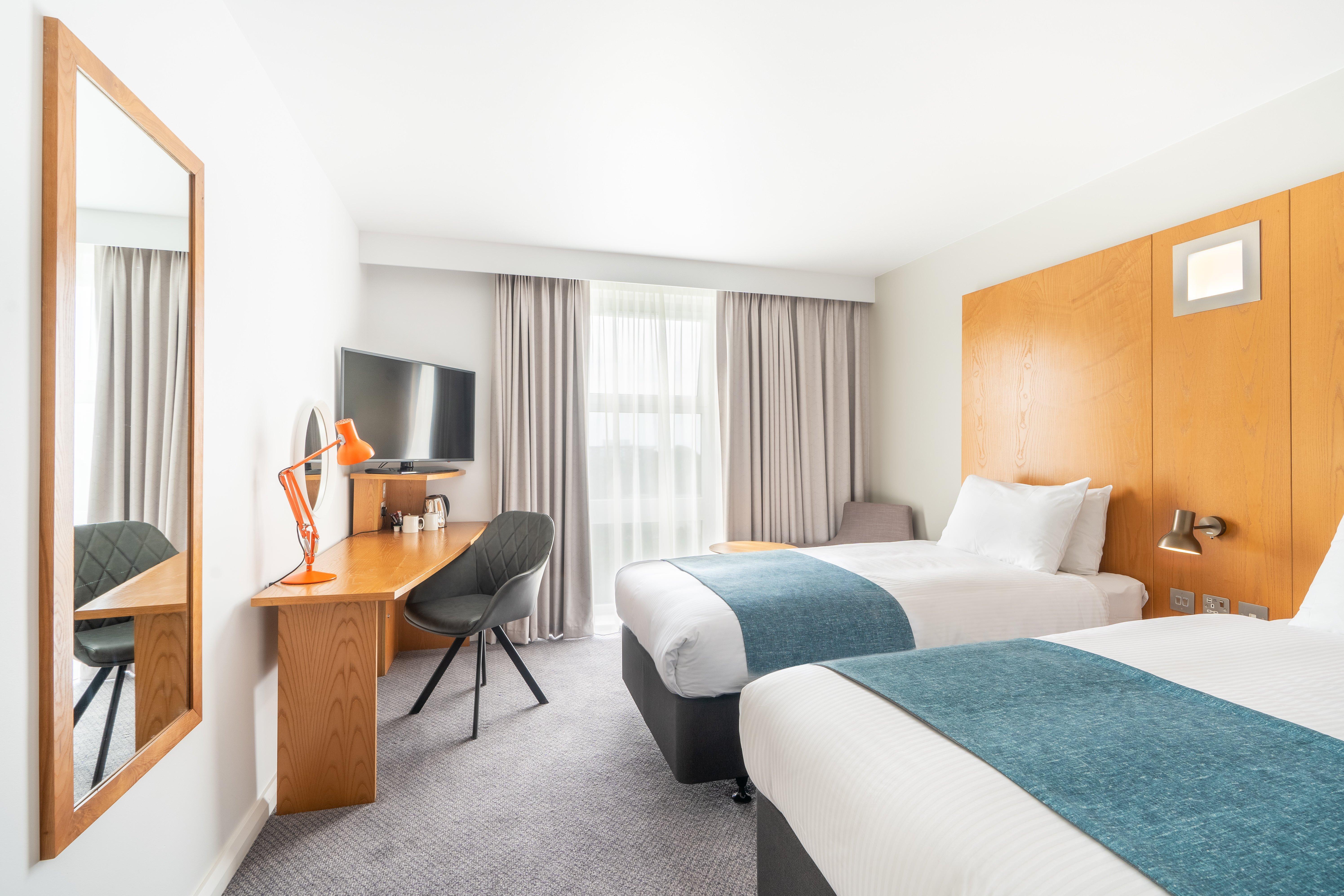 Holiday Inn Bournemouth By Ihg Εξωτερικό φωτογραφία
