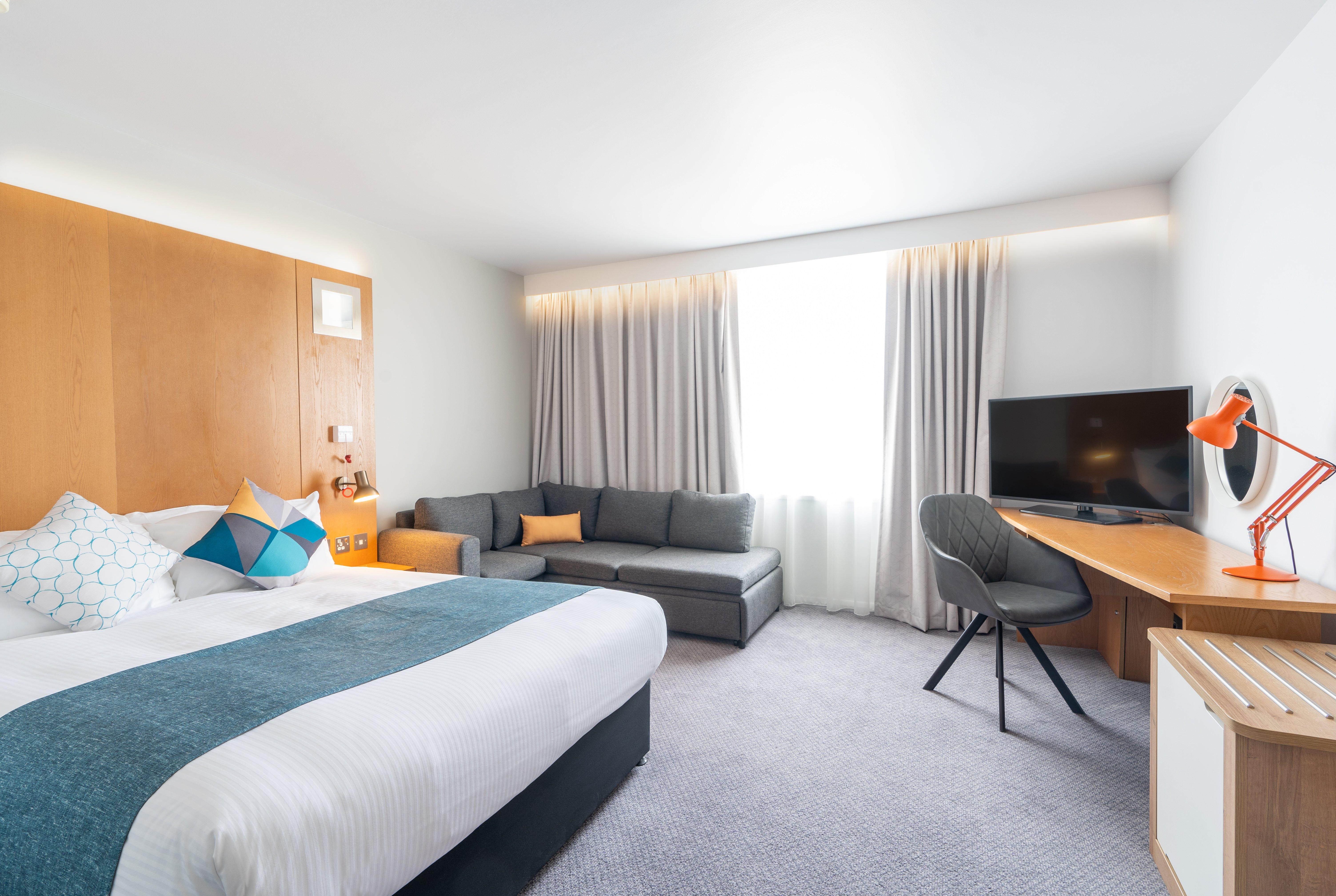 Holiday Inn Bournemouth By Ihg Εξωτερικό φωτογραφία