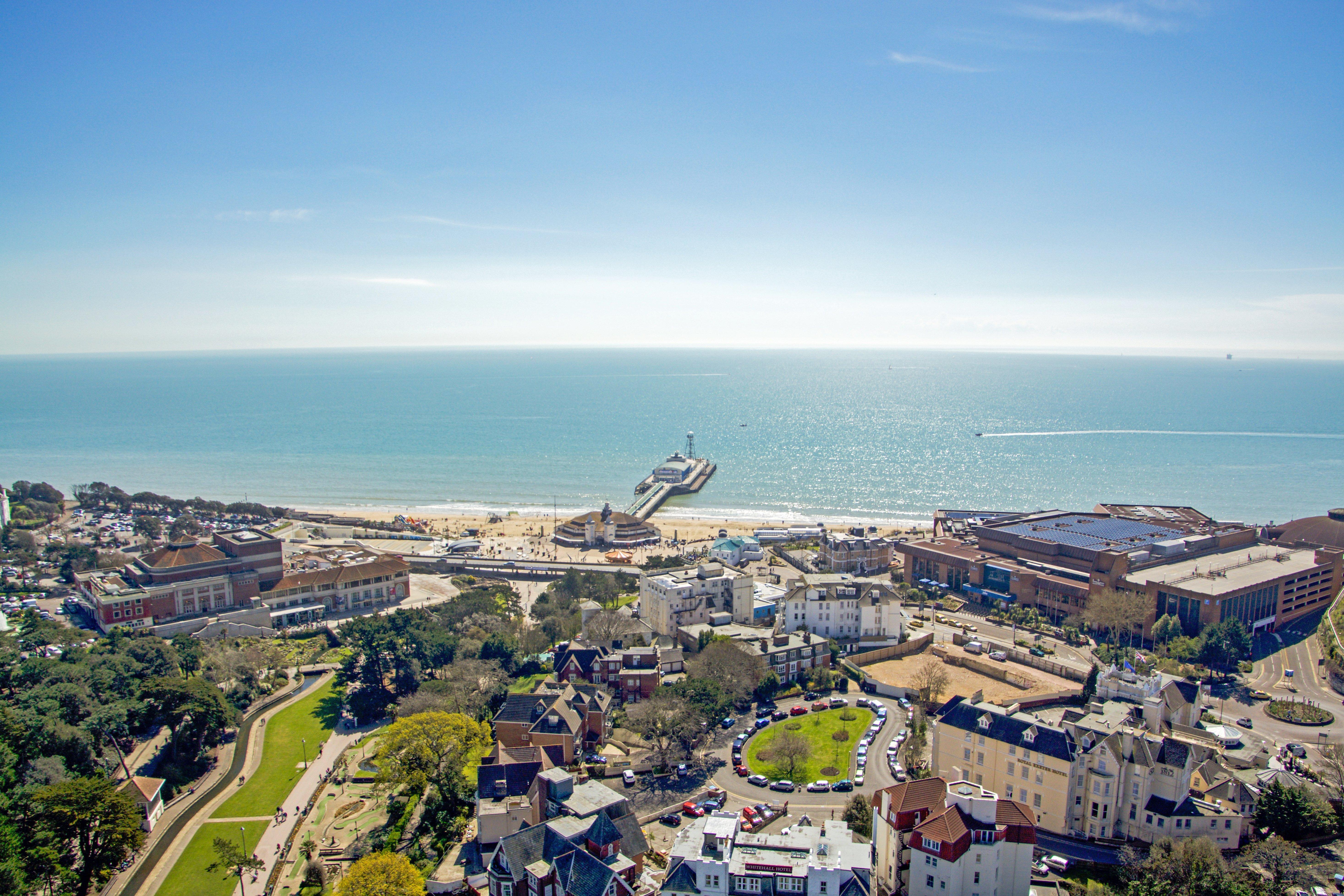 Holiday Inn Bournemouth By Ihg Εξωτερικό φωτογραφία