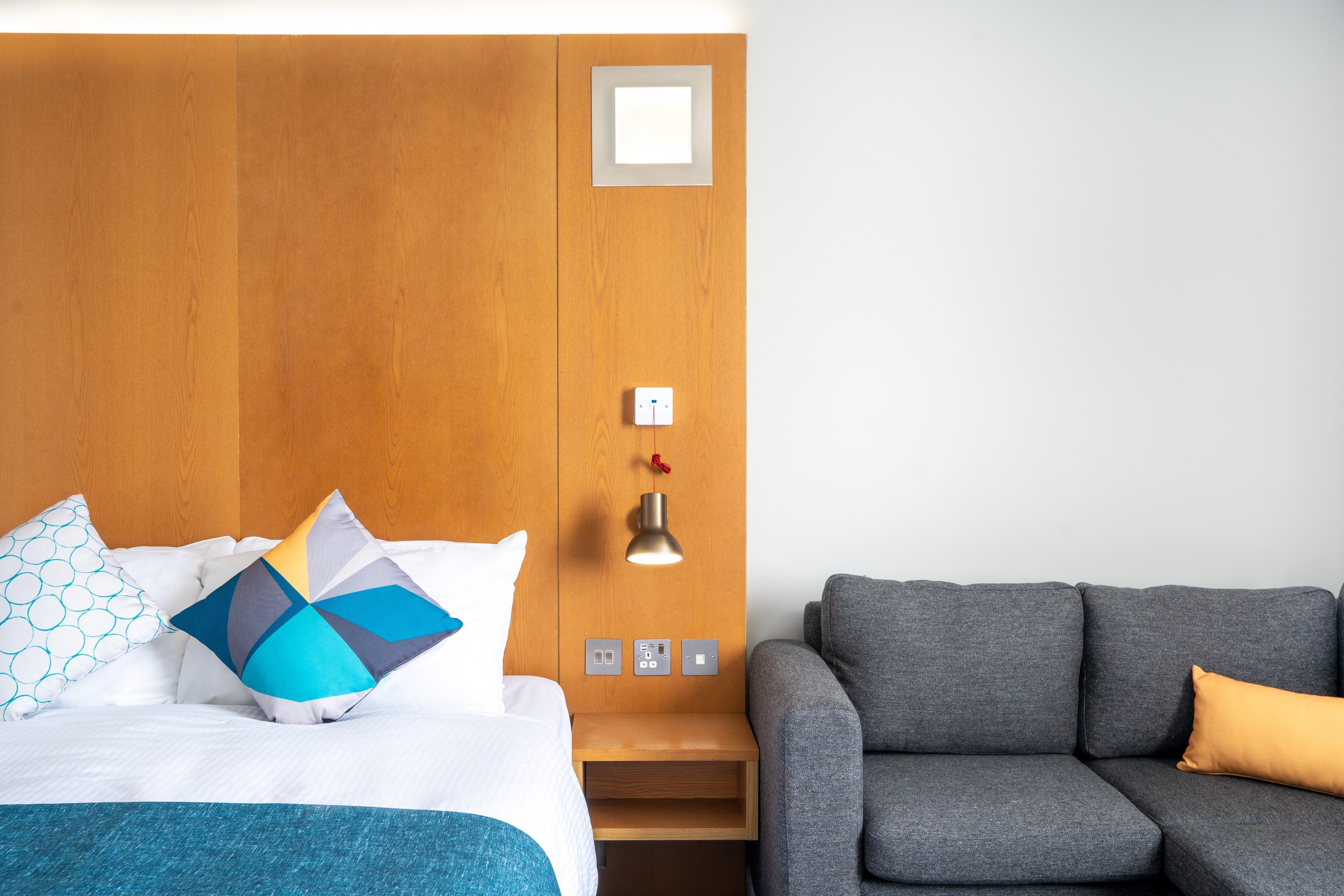 Holiday Inn Bournemouth By Ihg Εξωτερικό φωτογραφία