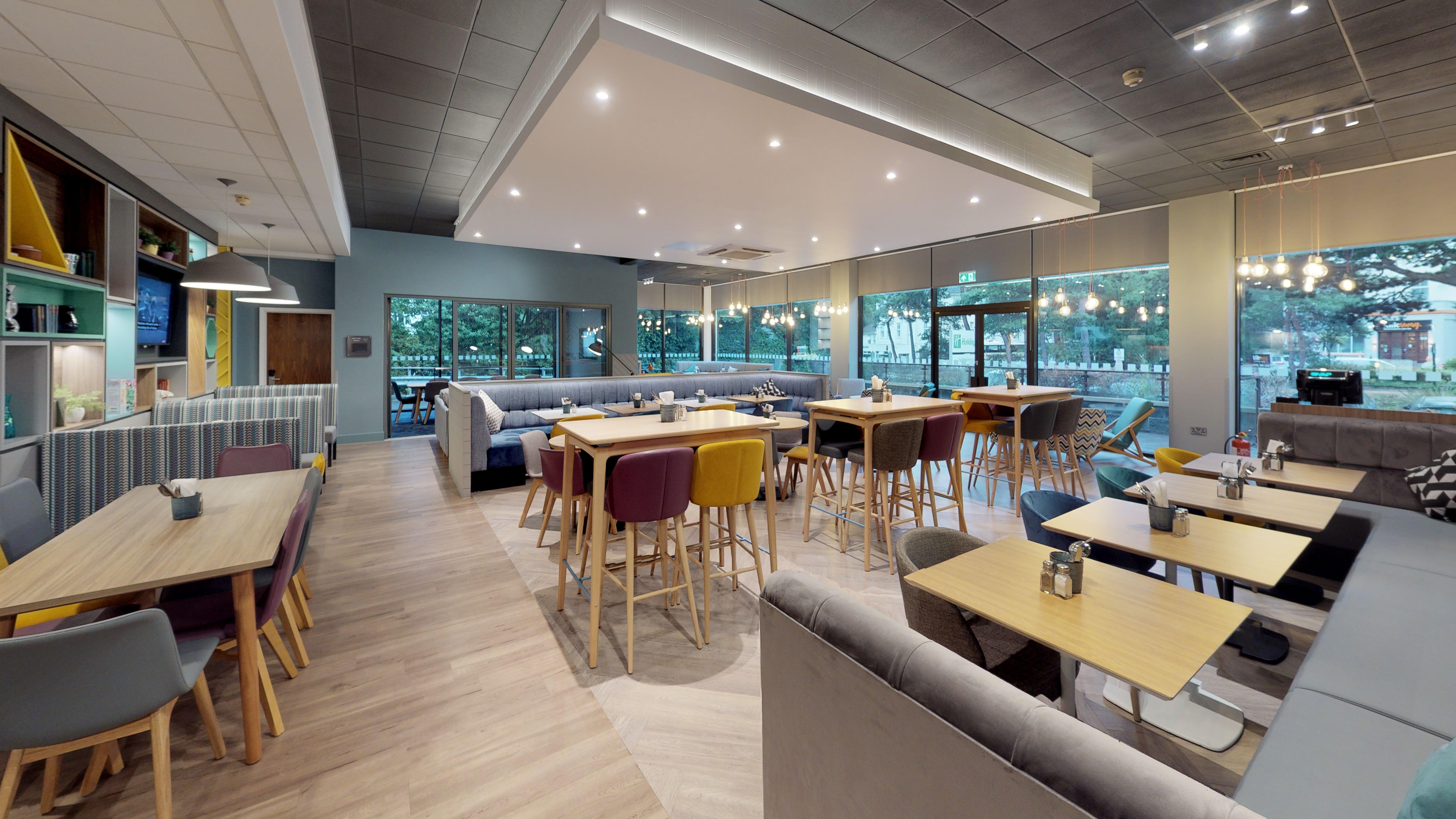 Holiday Inn Bournemouth By Ihg Εξωτερικό φωτογραφία