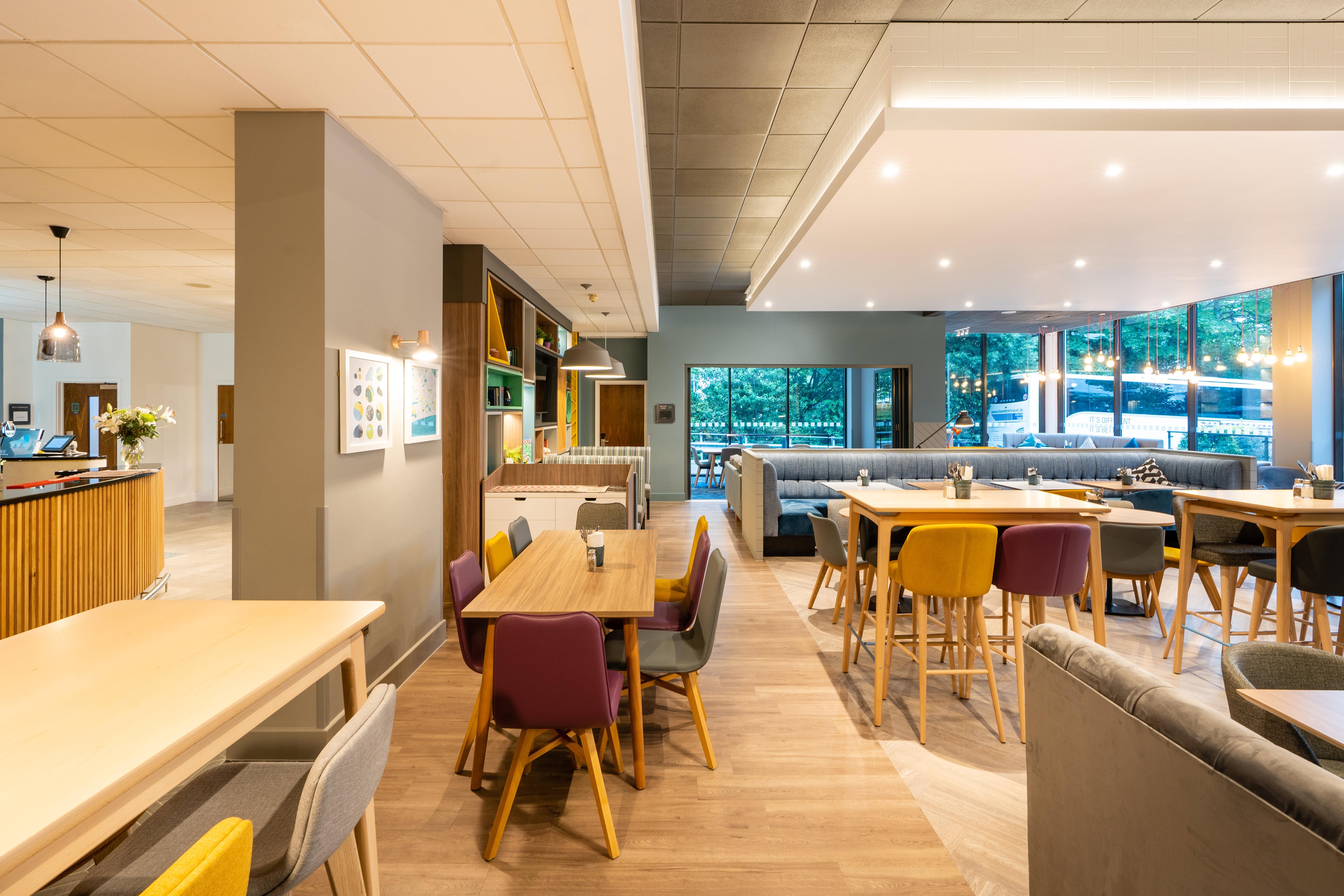 Holiday Inn Bournemouth By Ihg Εξωτερικό φωτογραφία