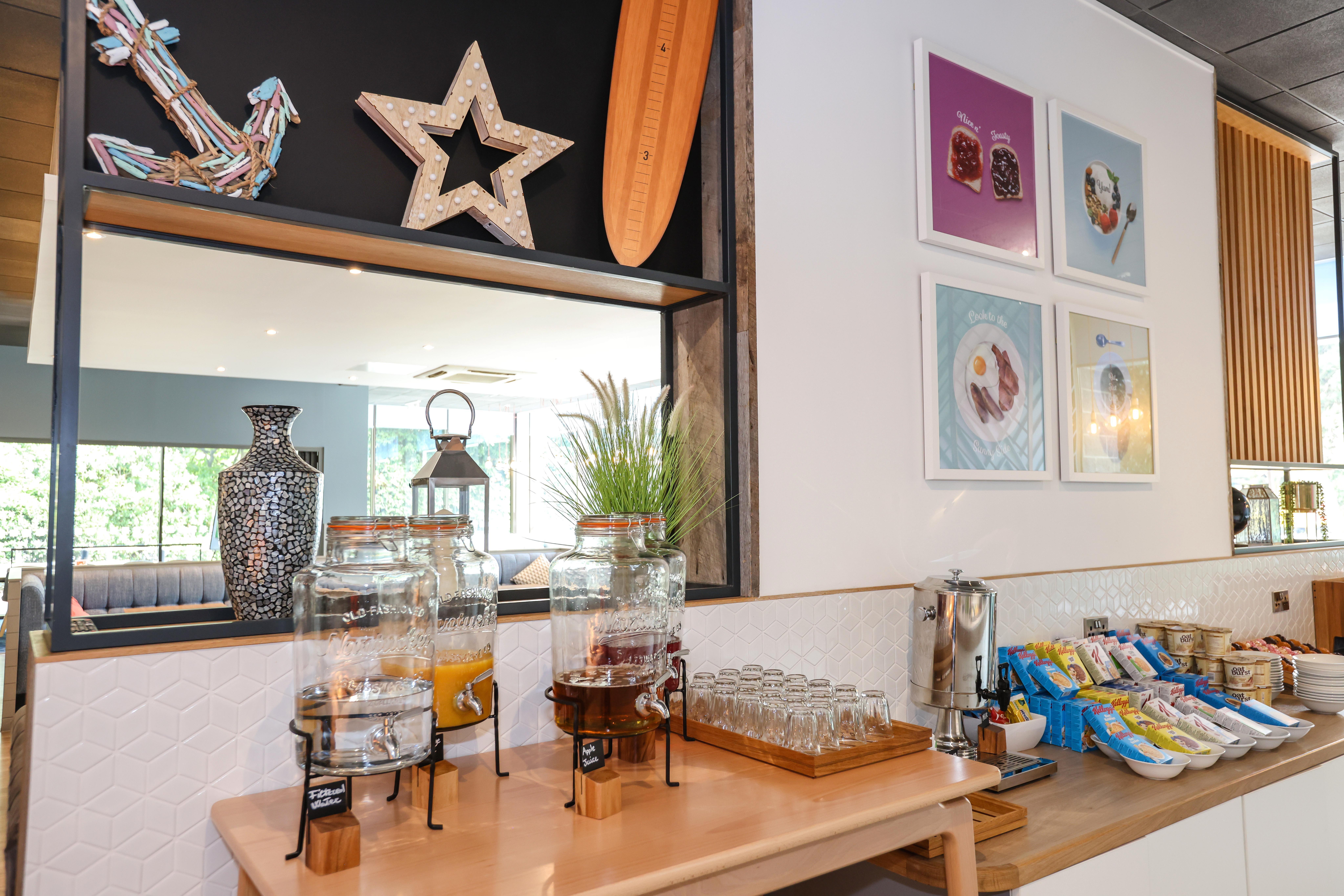 Holiday Inn Bournemouth By Ihg Εξωτερικό φωτογραφία